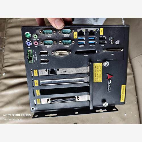 需要询价再拍/ADLINK凌华MXC-6322D工控机