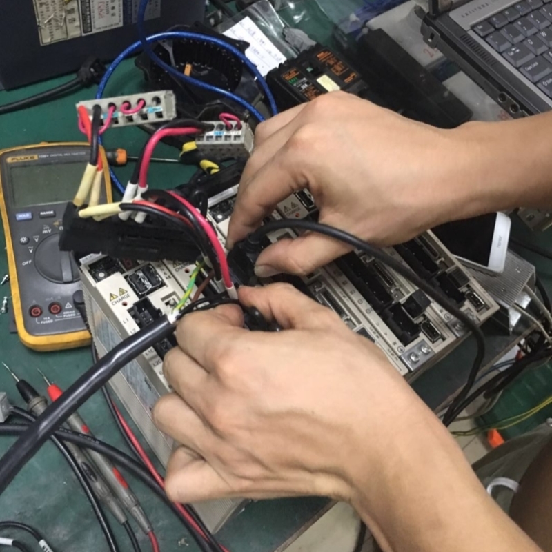【议价】安川驱动器SGD7S-5R5A00A显示面板故障 AC90故障 A41代码