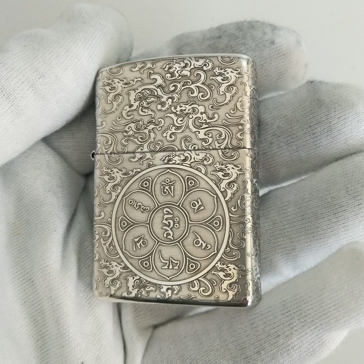 zippo之宝ziipp打火机zioip正品ziopo煤油zipio纯银zipip六字真言