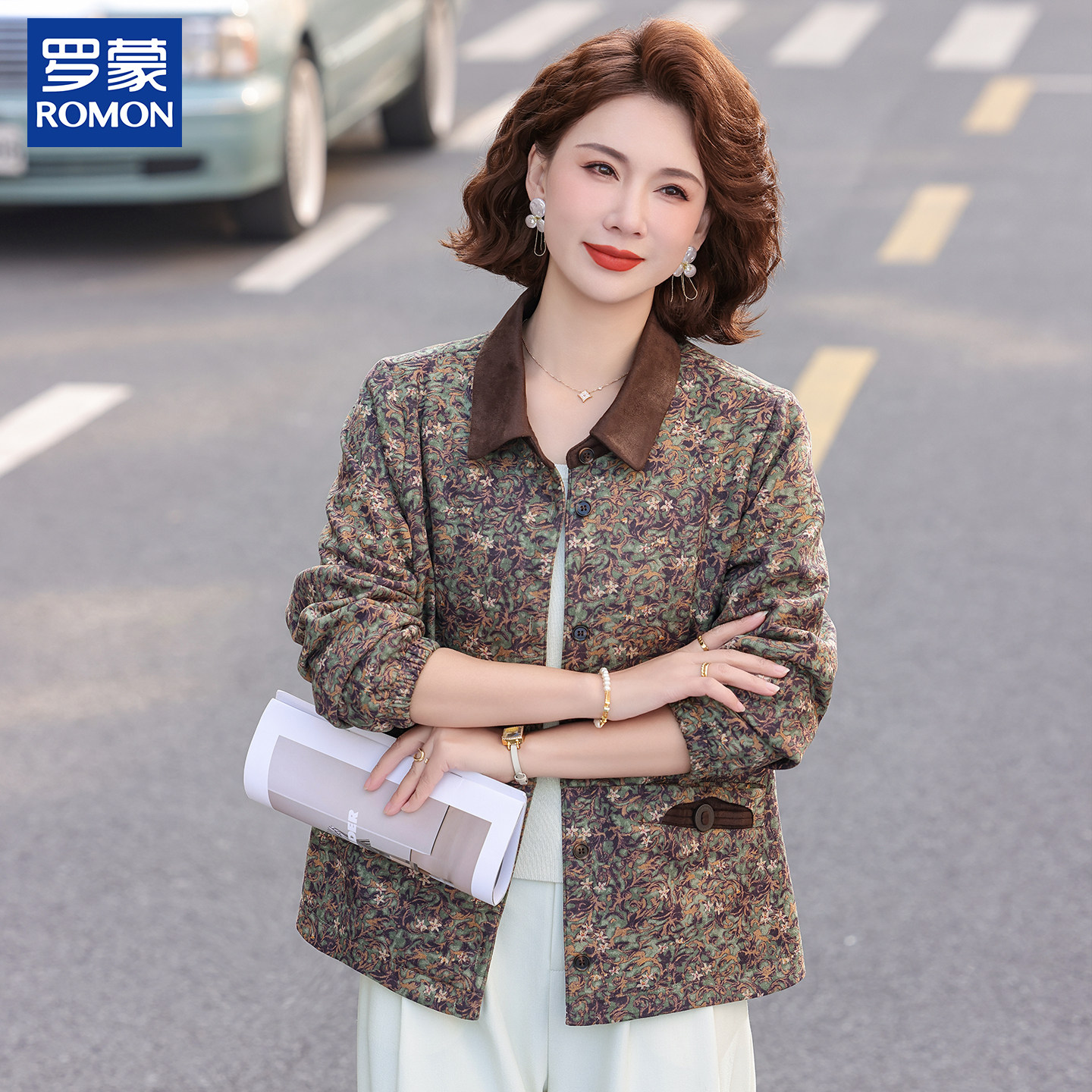 罗蒙品牌妈妈秋装2026新款夹克衫图片