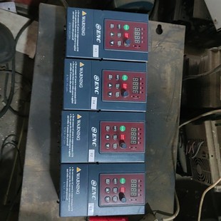 易能變頻器EDS800 0.7 220V 2S0007N四臺