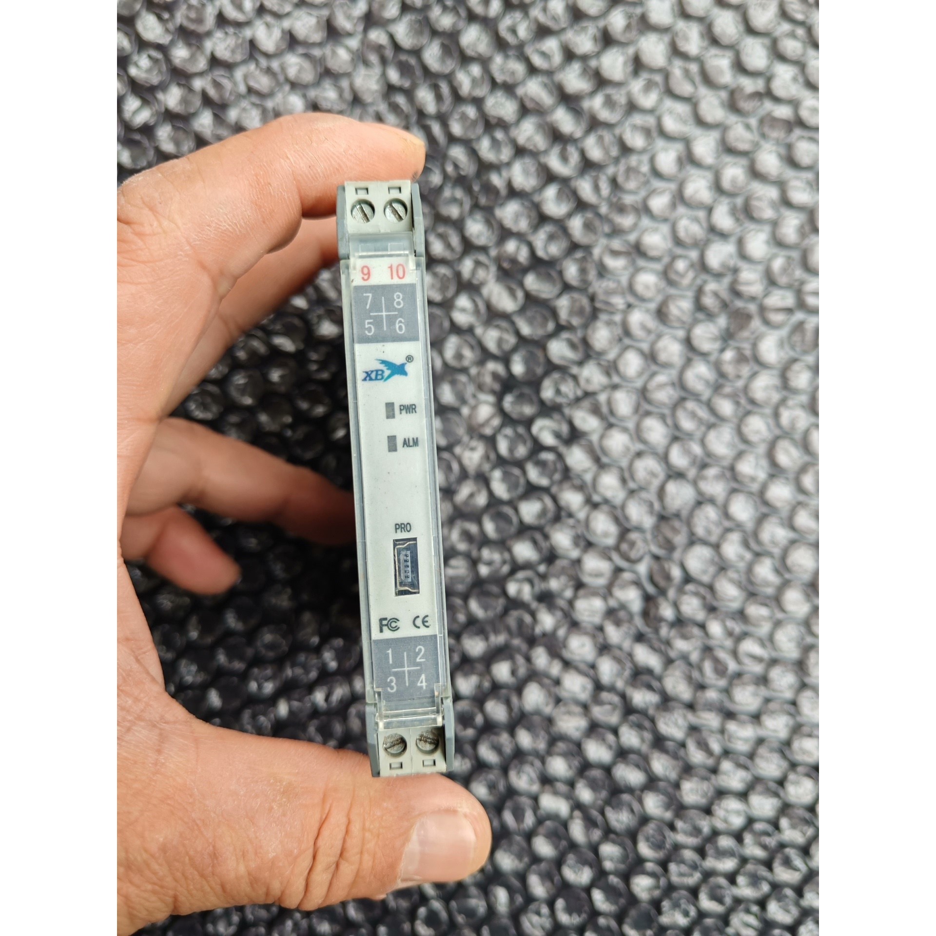 新博翔科技有限公司安全隔离栅xbxpd-g111d,成色如图