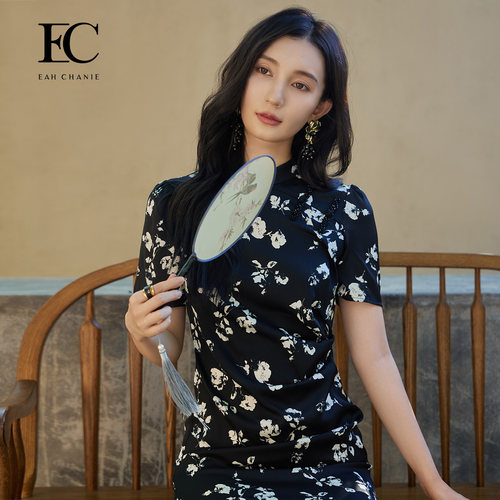 奕辰桑蚕丝国风盘扣印花连衣裙