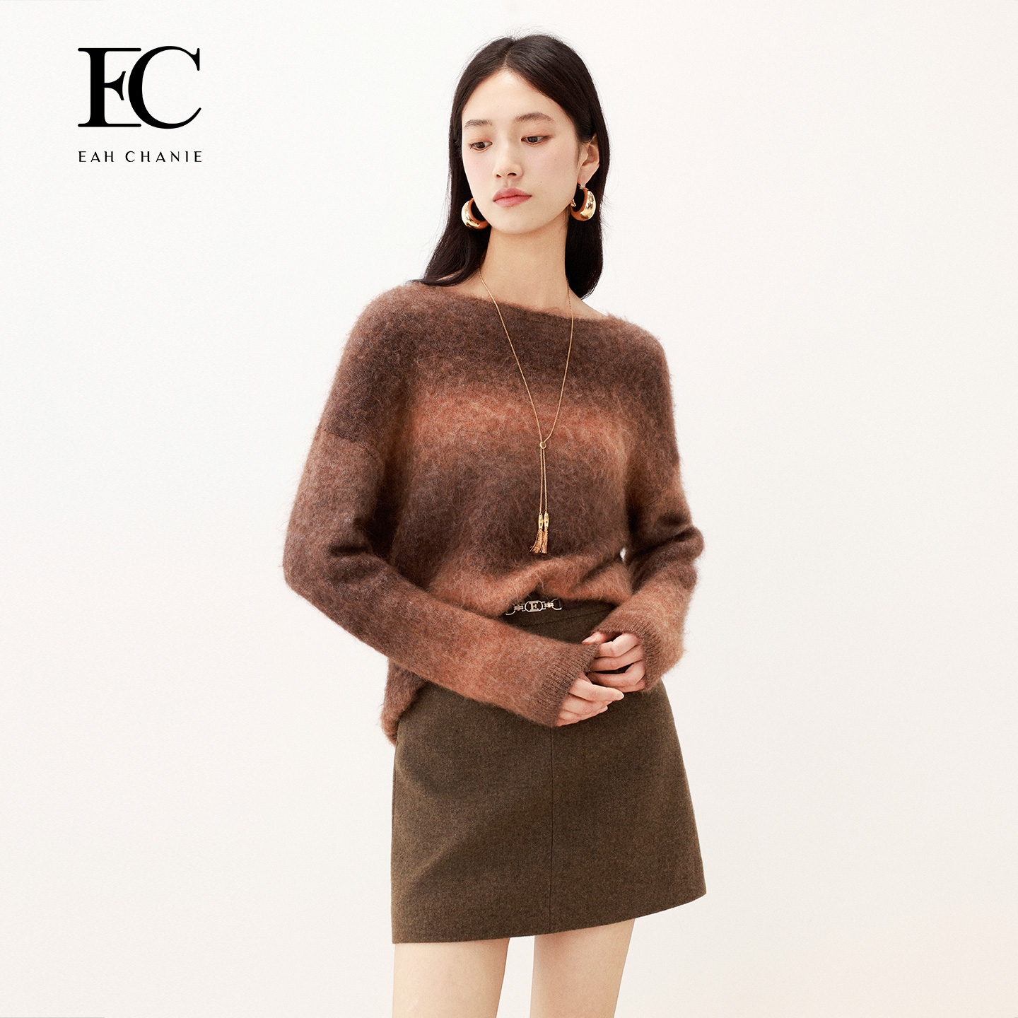 奕辰羊驼毛一字领渐变针织衫毛衣