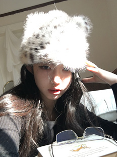 冬季 加厚仿皮草豹纹帽子氛围感围脖保暖猫耳朵渔夫帽显脸小盆帽女