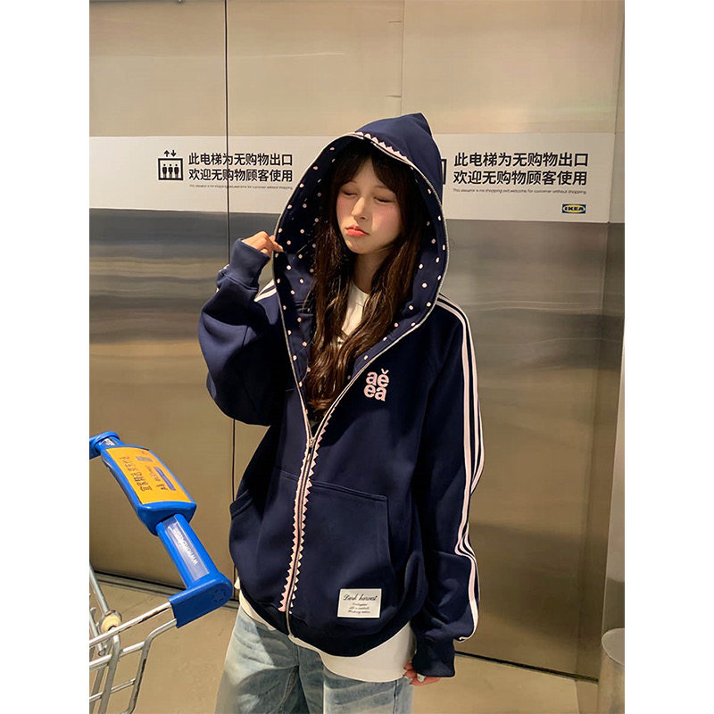 美式波点三条杠刺绣字母开衫外套