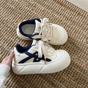 韩系厚底板鞋子女款2026春季新款小白鞋ins潮百搭休闲运动面包鞋