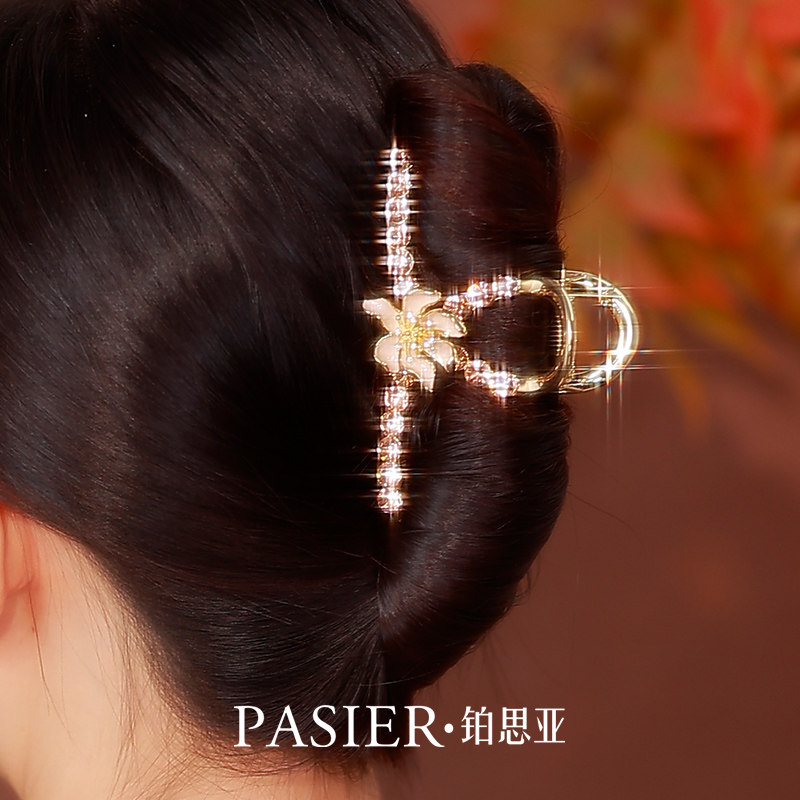 铂思亚复古奢华发夹女新款花朵金属鲨鱼夹甜美减龄抓夹发卡头饰