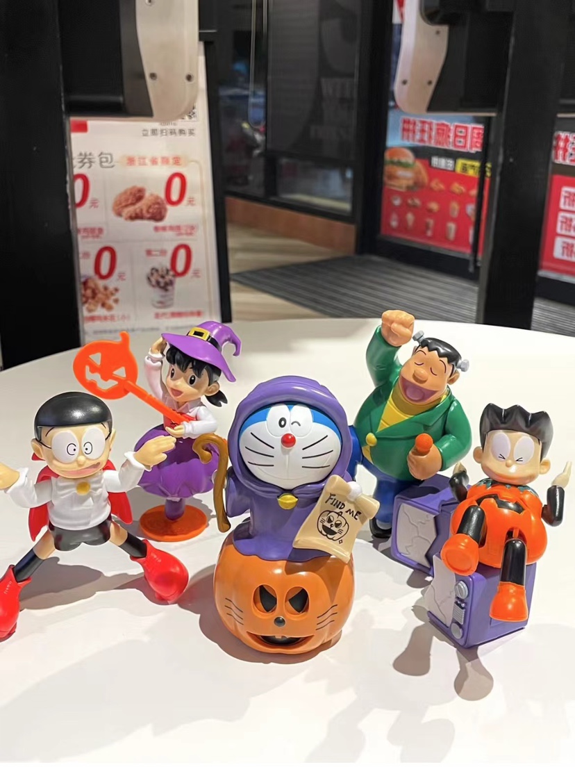 2023肯德基万圣节联名肯德基哆啦A梦玩具KFC胖虎大雄静香小夫