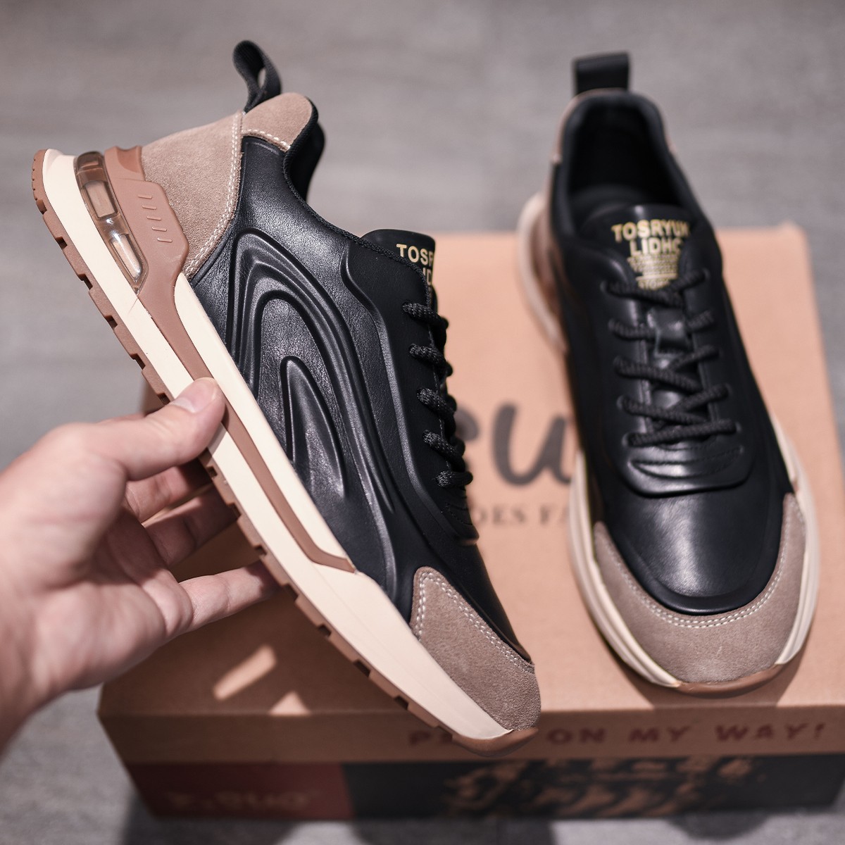 2025春季透气头层牛皮板鞋