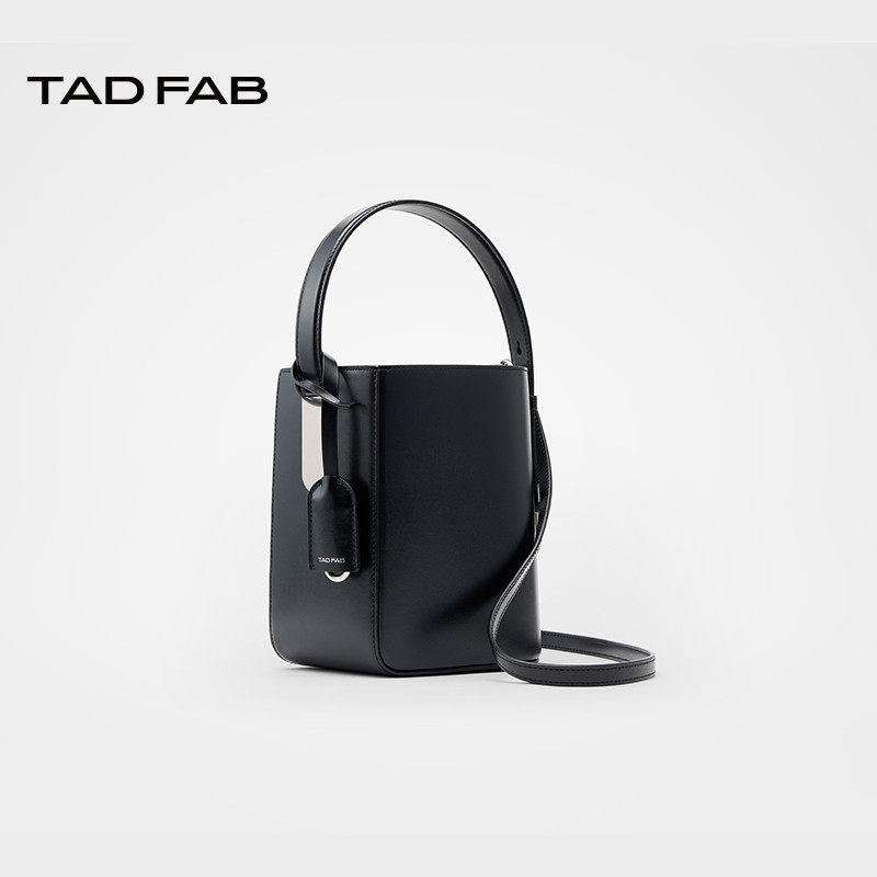 TAD FAB  光滑牛皮革水桶包