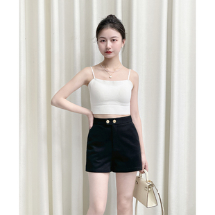 女 小娜椒小个子秋冬百搭老钱风金属扣黑色呢子短裤 洛克派对