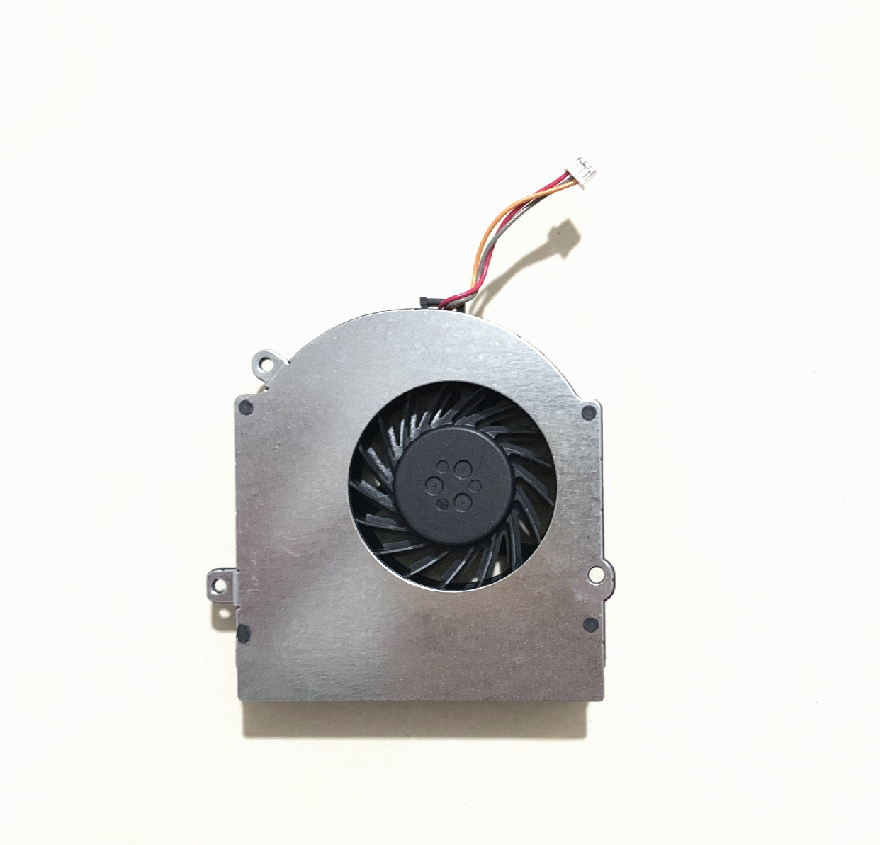 东芝L500D L505 L510 L515 L525 L526 L511 L522 L532 散热风扇