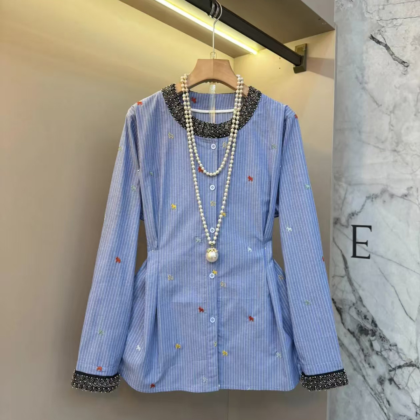 胖妹妹2026春季时尚高级感大码女装减龄遮肉开衫上衣宽松气质衬衫,女装/女士精品,大码内搭,淘宝优惠券,粉丝福利购,淘宝优惠卷