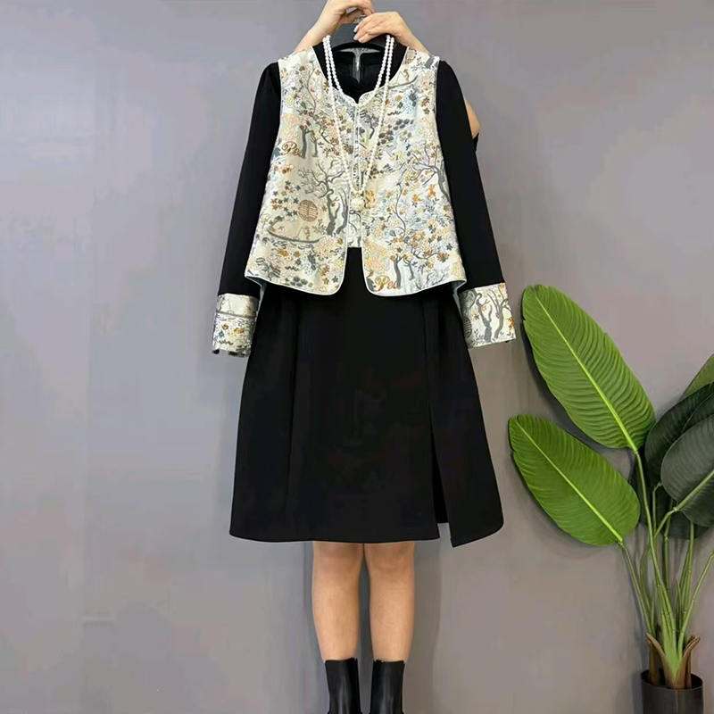 胖妹妹时尚新中式冬季两件套装长款连衣裙打底显瘦马甲一整套宽松