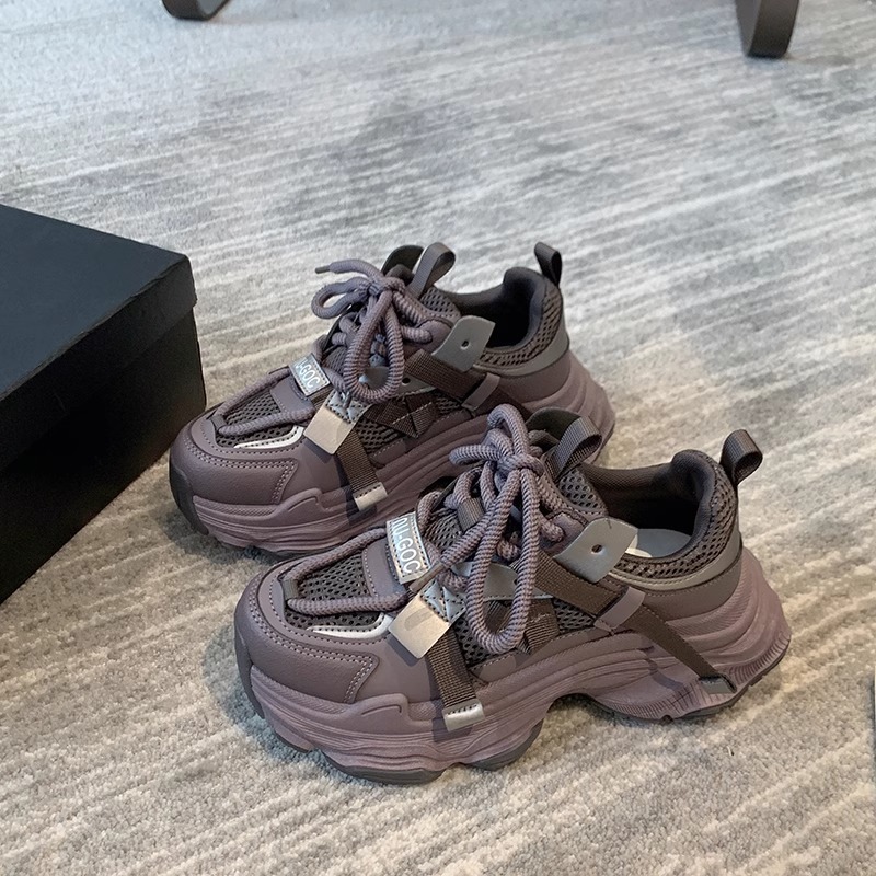 2025年新款时尚休闲鞋