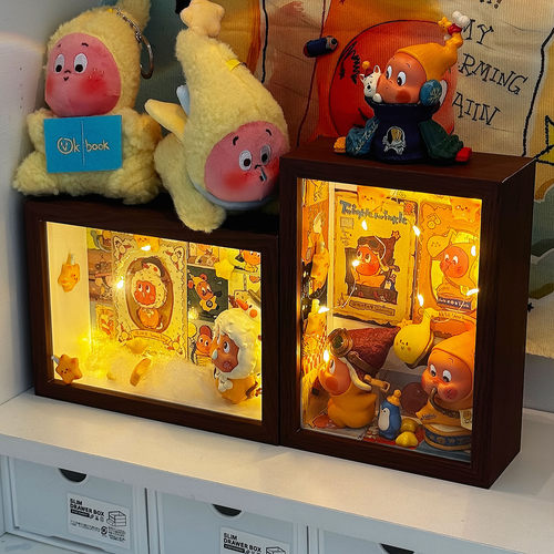 星星人收纳展示盒桌面相框摆件