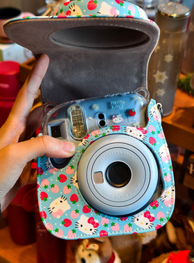 适用富士拍立得mini12相机包Hello Kitty草莓印花凯蒂猫保护套