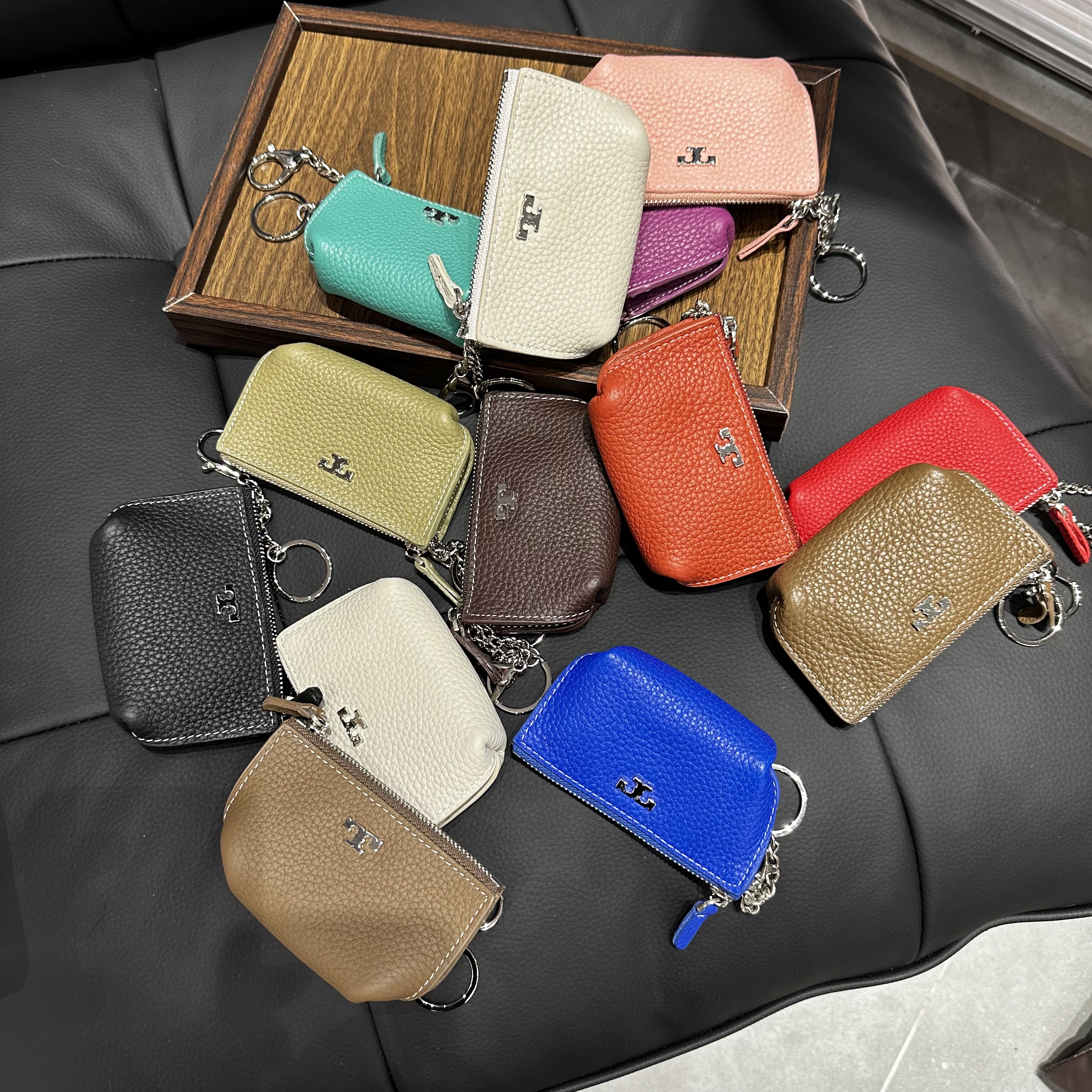 2025新款小众设计头层牛皮女包迷你零钱包精致小巧车钥匙包收纳包