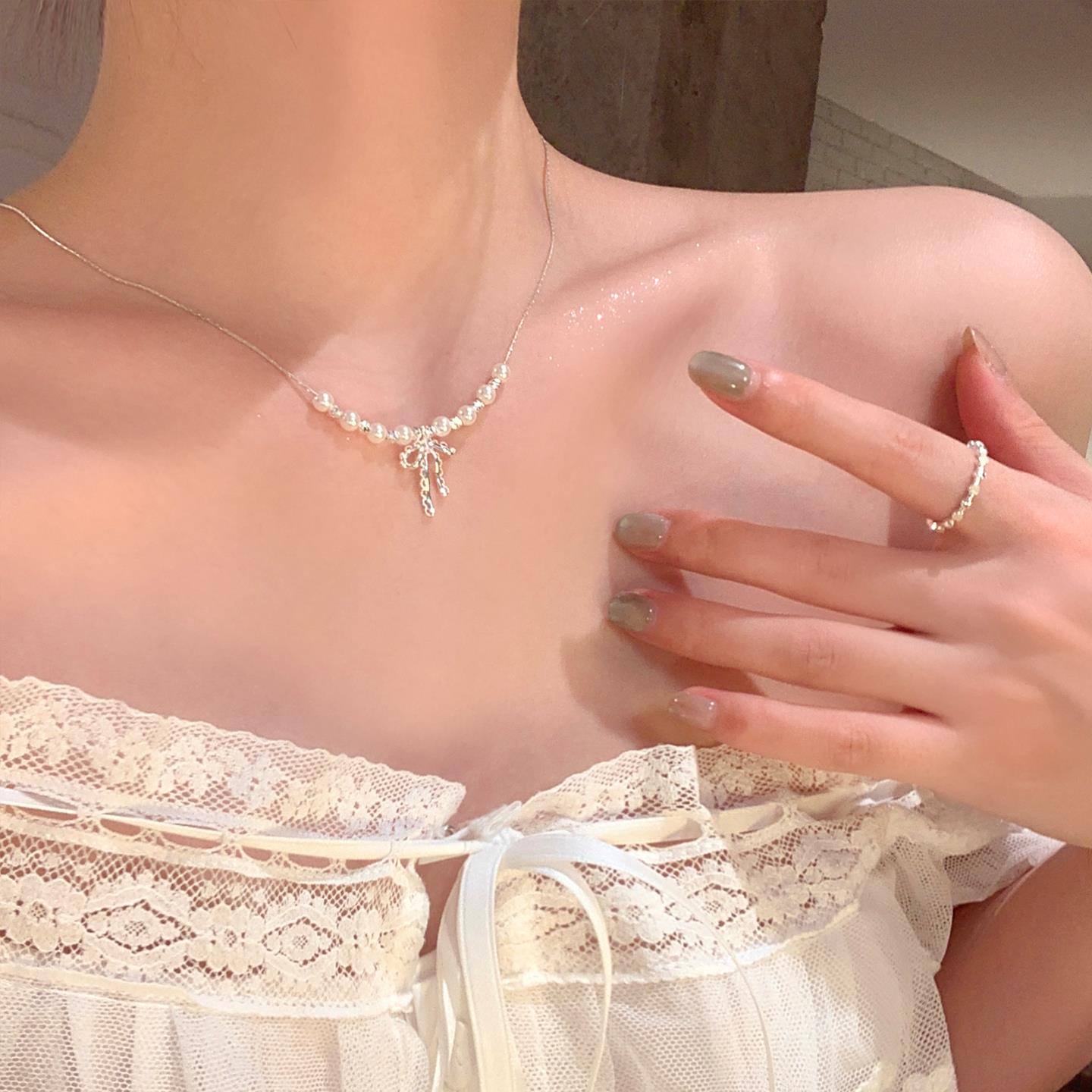 法式蝴蝶结配裙子珍珠项链海边女夏轻奢高级感小众颈链配饰锁骨链