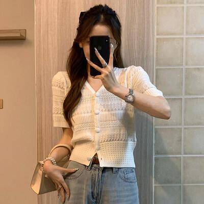 夏季小香风V领镂空甜美气质简约百搭白色针织短袖开衫上衣女