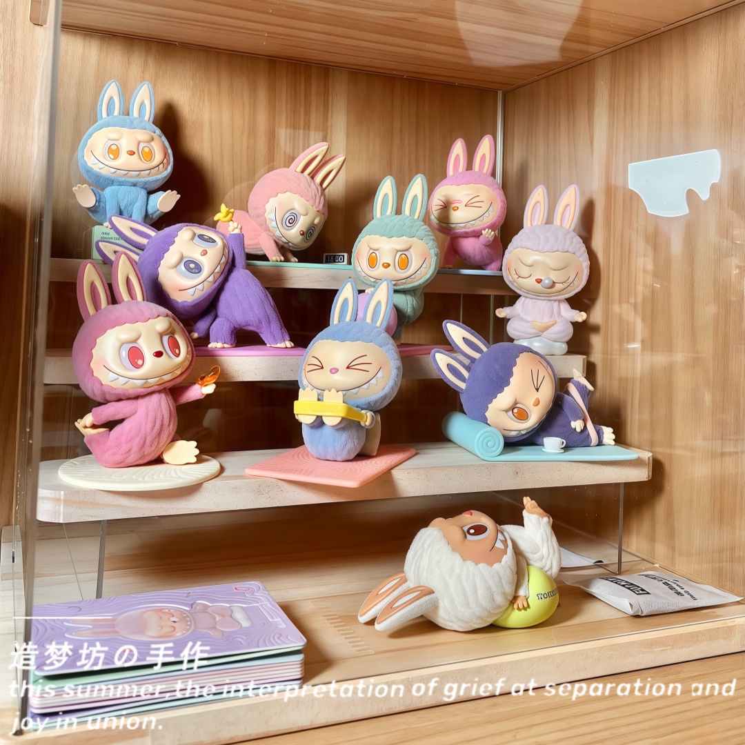 泡泡玛特labubu瑜伽展示盒拉布