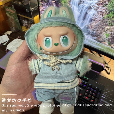 拉布布一三代站姿幸运前方高能希望labubu玩偶搪胶挂件娃衣服套装