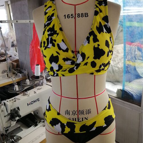 High waisted multi-color off shoulder bikini高腰多色露肩泳衣