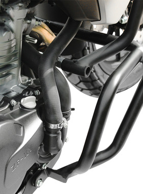 20-24款凯越400X保险杠