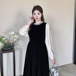 遇见家大码赫本风千金丝绒连衣裙女胖mm法式秋冬黑色长袖礼服裙子