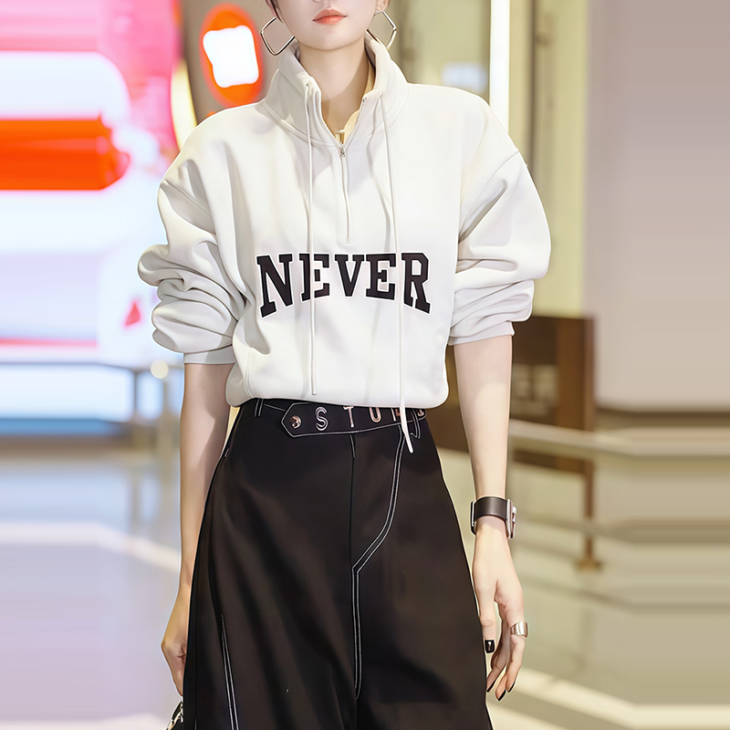 法式高级感字母印花立领卫衣女洋气长袖半拉链显瘦百搭大码上衣潮