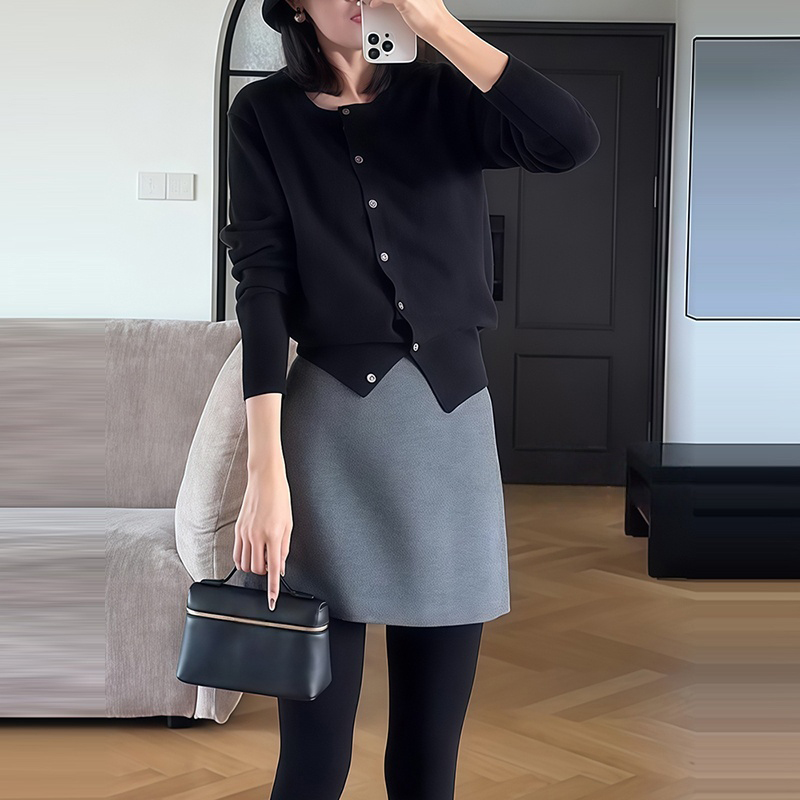 2025冬季超火一整套炸街减龄时尚大方得体穿搭毛衣短裙两件套装潮