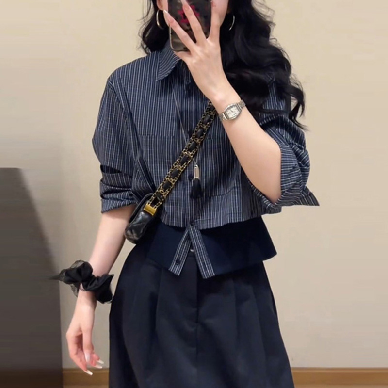 时尚洋气拼接假两件上衣