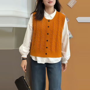 韩版学院风针织马甲套装女秋冬洋气小众复古圆领单排扣三明治穿搭