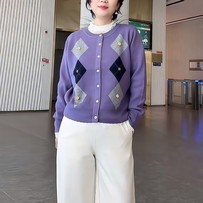 祖母风菱形格纹针织开衫