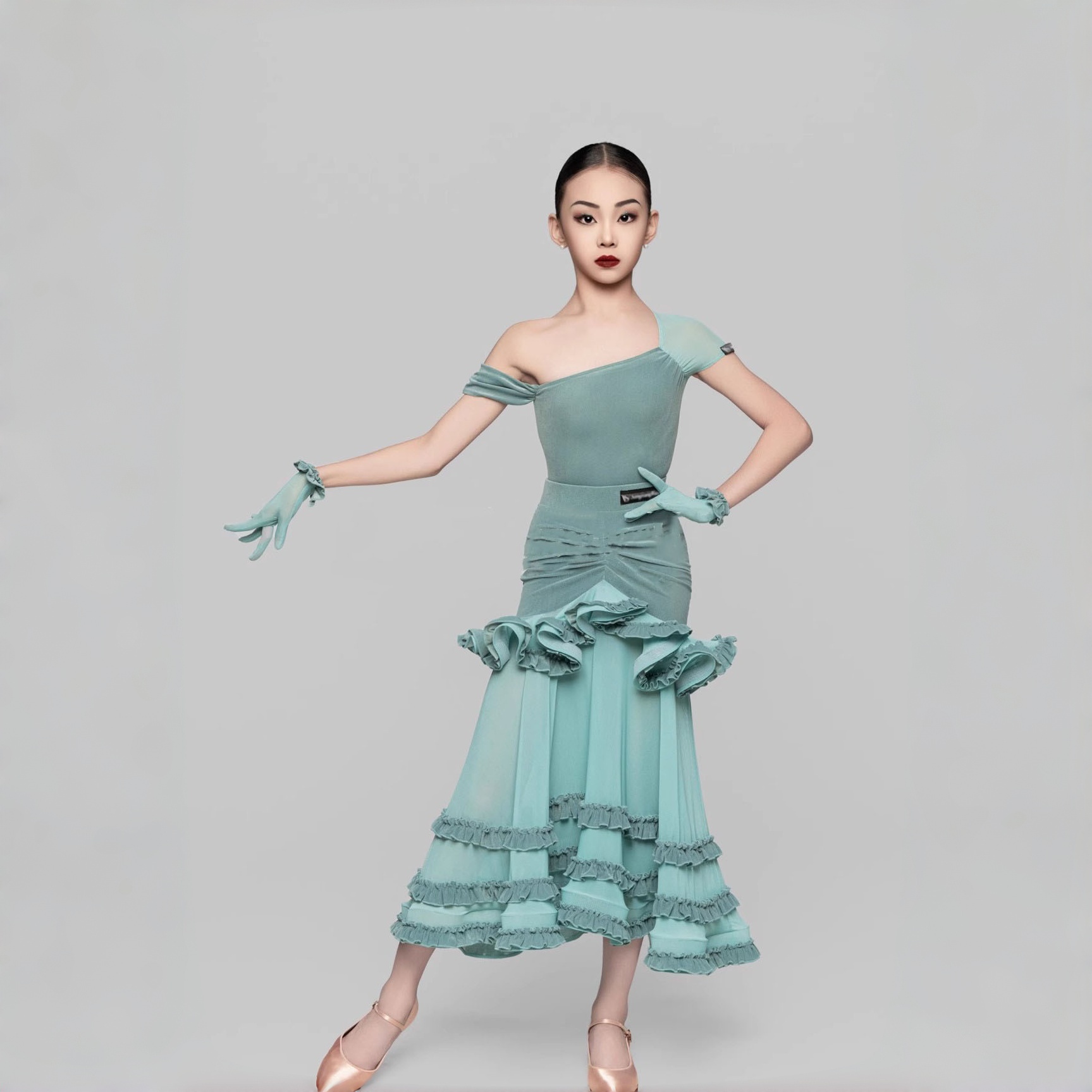 新款拉丁少儿练功服摩登三件套