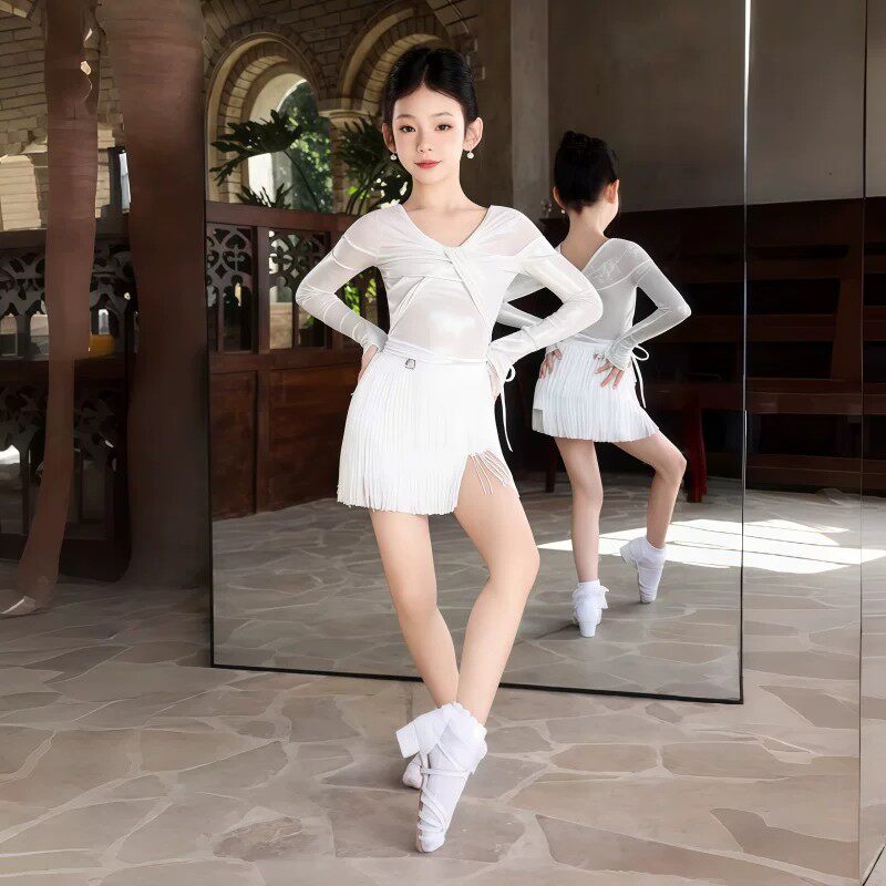 2026夏季新款拉丁舞服女童练习服V领长袖上衣分体流苏绑带裙套装