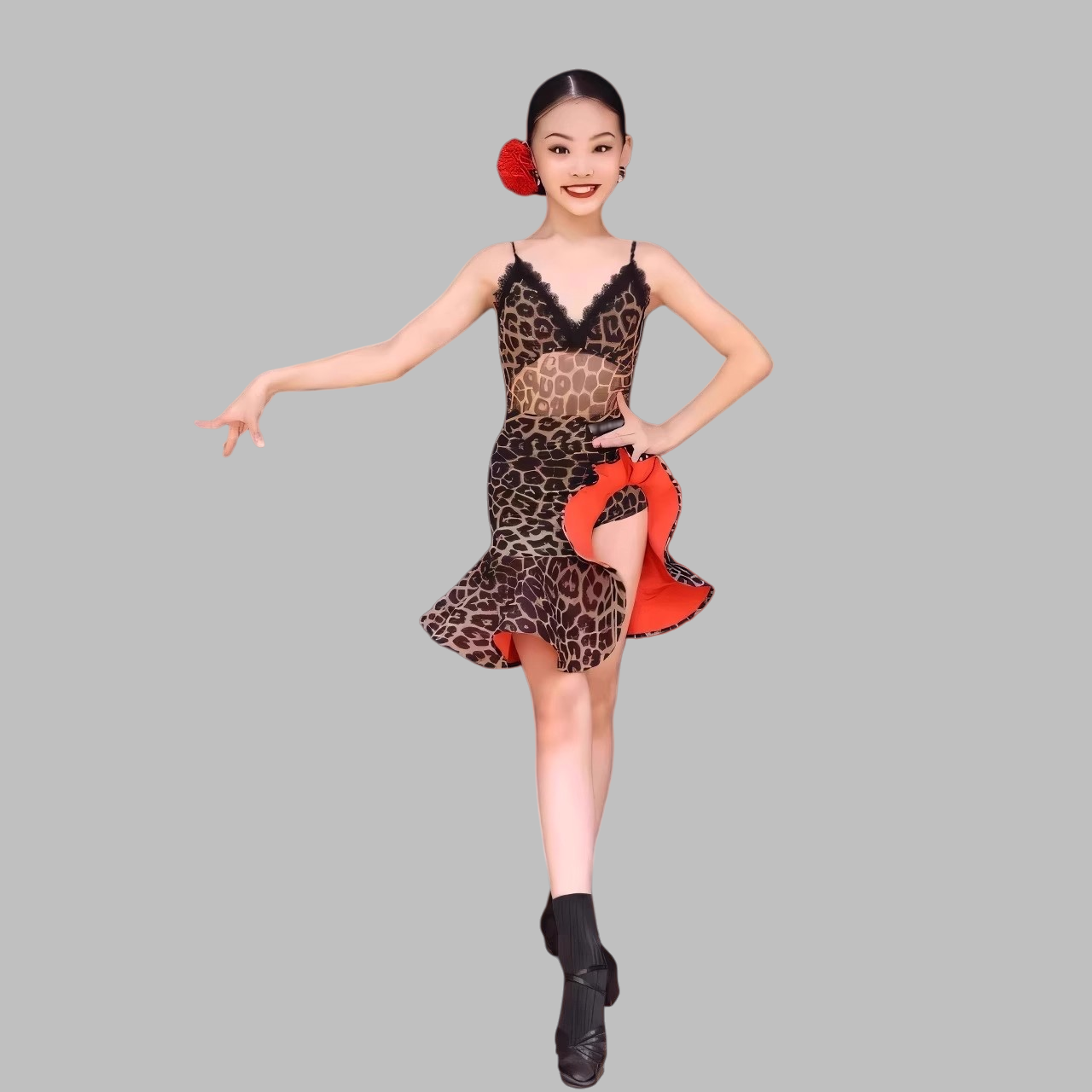 2026新款高端女儿童拉丁舞表演服豹纹纱吊带大摆裙专业演出艺考服,童装/婴儿装/亲子装,儿童演出服,淘宝优惠券,粉丝福利购,淘宝优惠卷