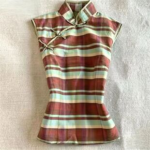 立领无袖撞色上衣 Stand up collar sleeveless contrasting top