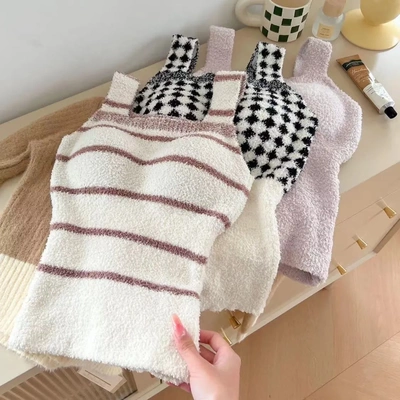 羊羔绒内衣女保暖背心女秋冬加厚带胸垫一体背心加绒打底内搭外穿