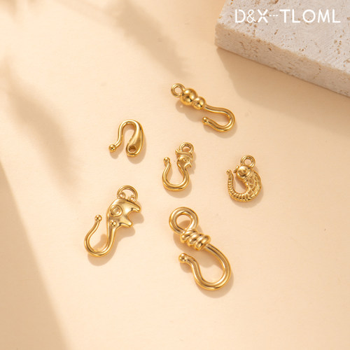 316钛钢电镀18k压花鱼钩扣S扣头