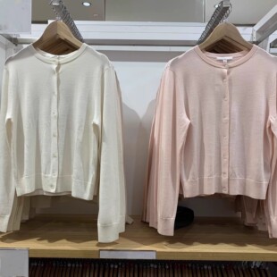 日单女装精纺美利奴羊毛圆领针织开衫2025秋冬长袖可机洗E478331