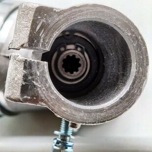 适用于富世华背负式 543RS割草机齿轮箱配件 割灌机工作头443R