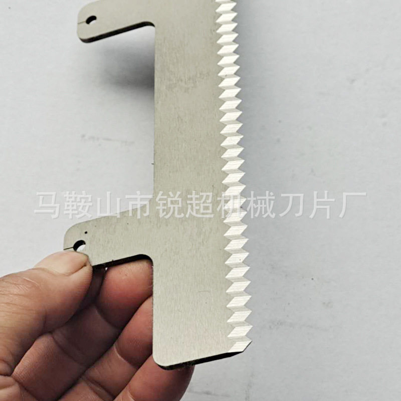 封箱机刀片 胶带切割锯齿刀 包装机齿形 打包机 封口器锯片图片