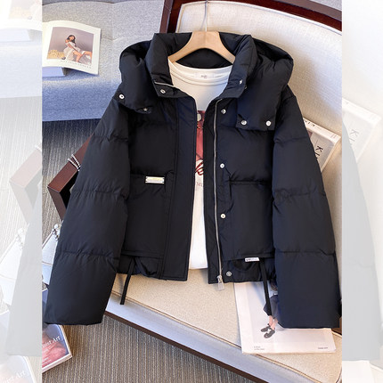 黑色连帽小短款羽绒服女式2024冬季新款爆款小个子加厚面包服外套