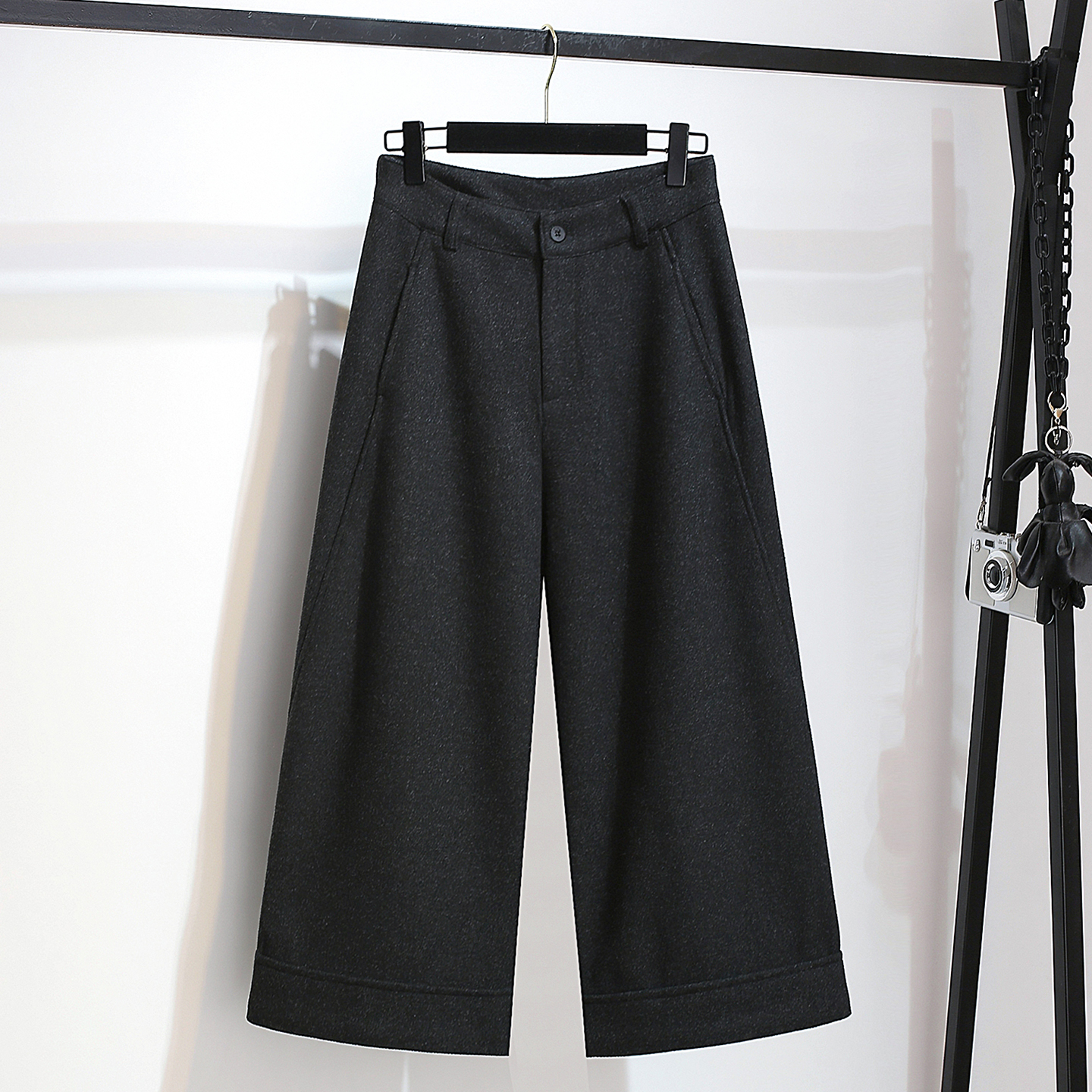 灰色加厚毛呢休闲阔腿西装裤子