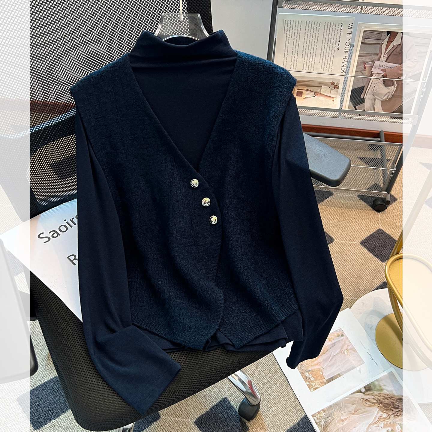 针织马甲内搭半高领长袖打底衫女