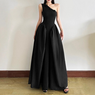 新中式 背心长裙 国风黑色立体花朵设计感斜领压褶连衣裙女收腰无袖