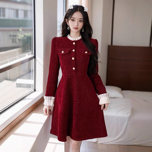 过年战袍新年红色小香风连衣裙女秋冬时尚小个子年会小礼服轻奢感