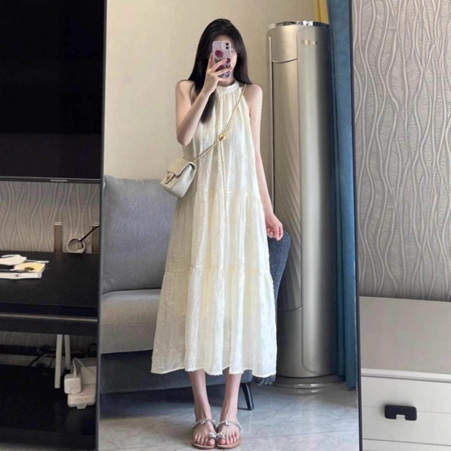 绝美挂脖法式露肩连衣裙女夏季